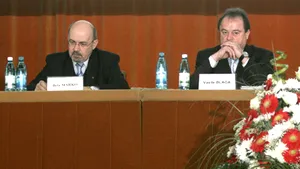 Vasile Blaga şi Marko Bela s-au ignorat în Senat, la preluarea noilor mandate
