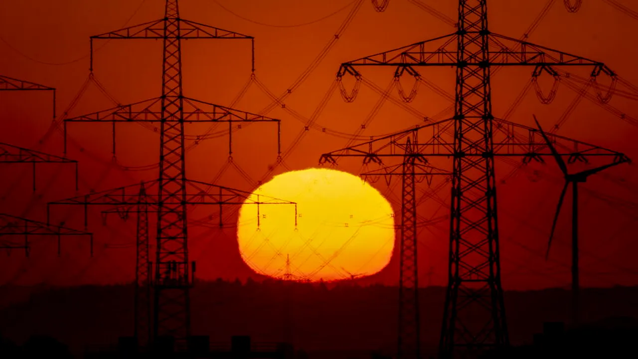 Ministrul Energiei: Vom ține permanent lumina aprinsă în casele românilor. Mai ales de Paște