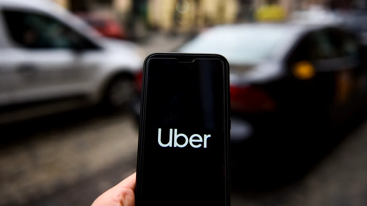 Uber va lansa o funcţie de rezervare a zborurilor în aplicaţie în Marea Britanie