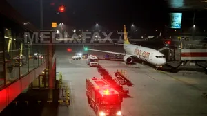 TENTATIVĂ DE DETURNARE legată de JO de la Soci: Un avion decolat din Ucraina a aterizat de urgenţă în Turcia - FOTO