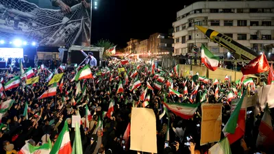 EXTERNE Cum se pregătește Iranul de un nou război cu SUA: arme pe străzi și mitinguri antiamericane