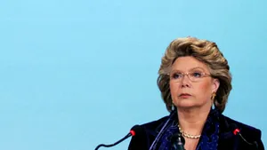 Cetăţenii UE ar putea plăti şi pentru apelurile primite pe mobil