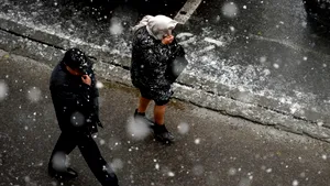 Val de frig arctic în plină primăvară, în Europa. Care este explicația fenomenului