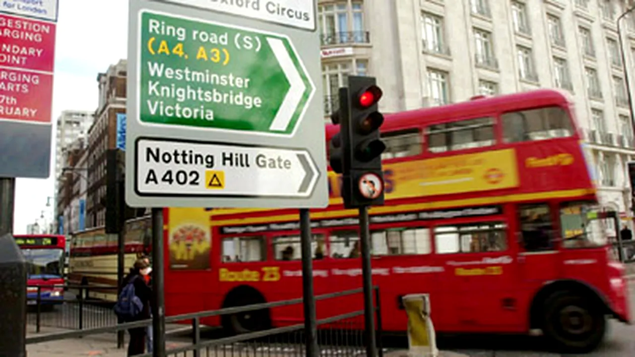 Londra ar putea cere UE protejarea angajaţilor britanici faţă de forţa de muncă imigrantă