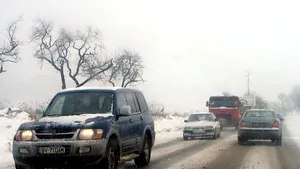 Doi şoferi, prinşi conducând cu aproape 200 de kilometri pe oră, pe Autostrada Transilvania - VIDEO
