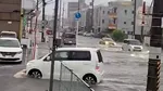 Peste două milioane de oameni, evacuați în Japonia din cauza unui taifun. Taiwanul, paralizat de ploile torențiale