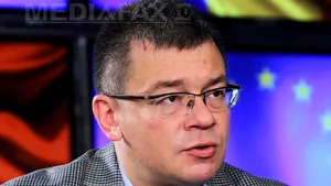 Ungureanu despre atentatele de la Paris: Este un moment critic pentru viitorul construcţiei europene