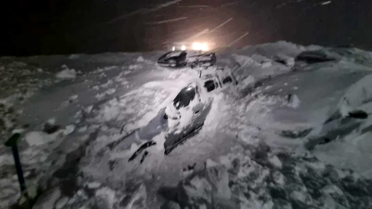 Argeş: Dosar penal pentru înşelăciune după avalanşa din Munţii Făgăraş