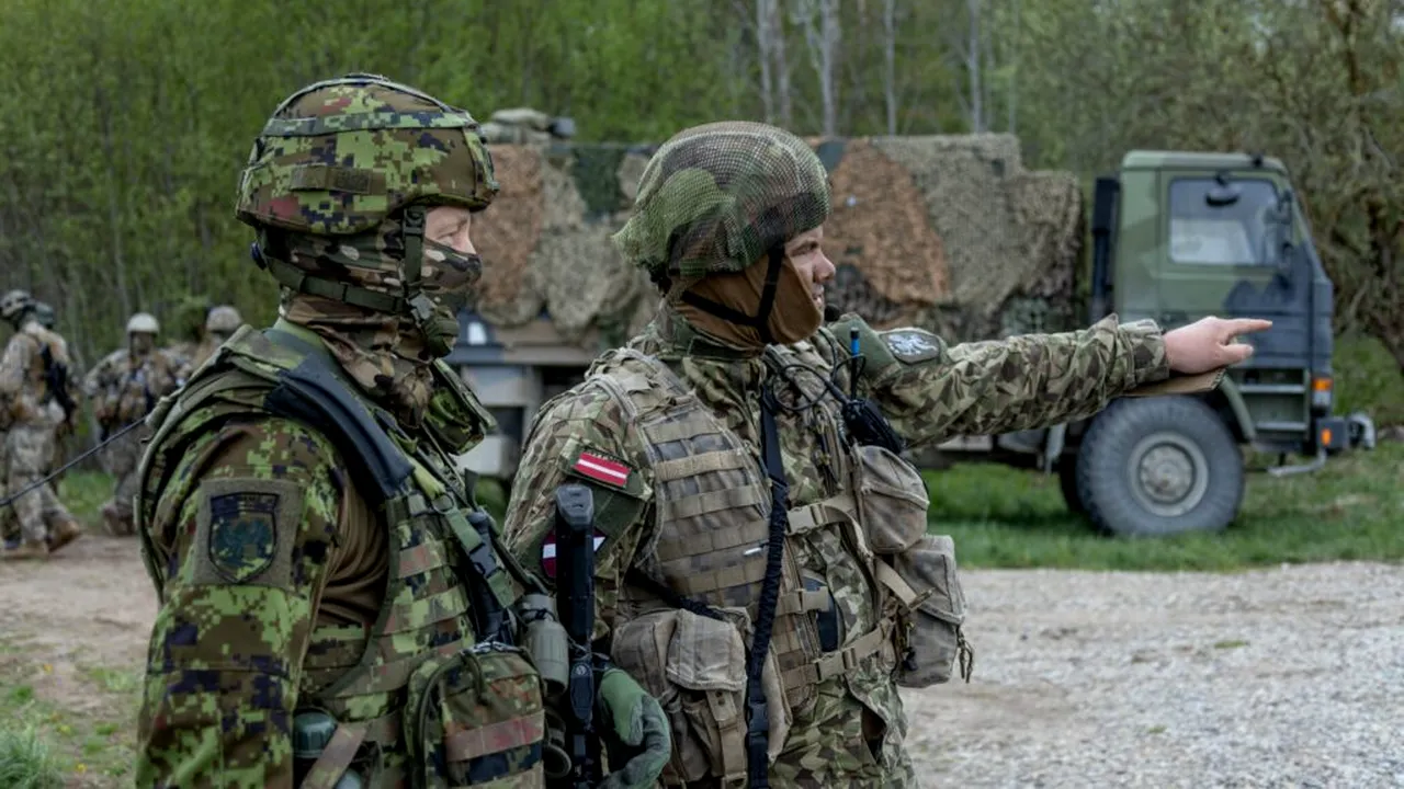 Rusia își intensifică „războiul din umbră”, avertizează Estonia