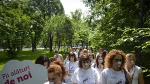 REPORTAJ: Cei mai mici prematuri salvaţi - unul avea 23 de săptămâni, altul cântărea 500 de grame - FOTO