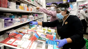 STUDIU: Combinaţie de 3 medicamente, dovedită ca tratament eficient împotriva coronavirusului la pacienţii cu cazuri 