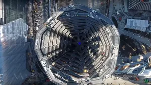Un „cuier din coaste”. Construcţia fabuloasă care va trona ca un obiect extraterestru într-un centru financiar din SUA | VIDEO