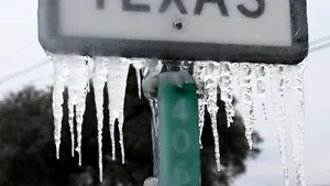 Situaţie neobişnuită pe fondul condiţiilor meteorologice din Texas. Preţul petrolului urcă din nou
