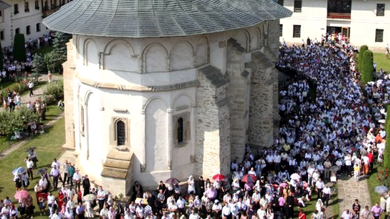 8 noiembrie. Sfinţii Mihail şi Gavriil, ocrotitorii jandarmilor, sărbătoriţi miercuri. Obiceiuri şi tradiţii la români