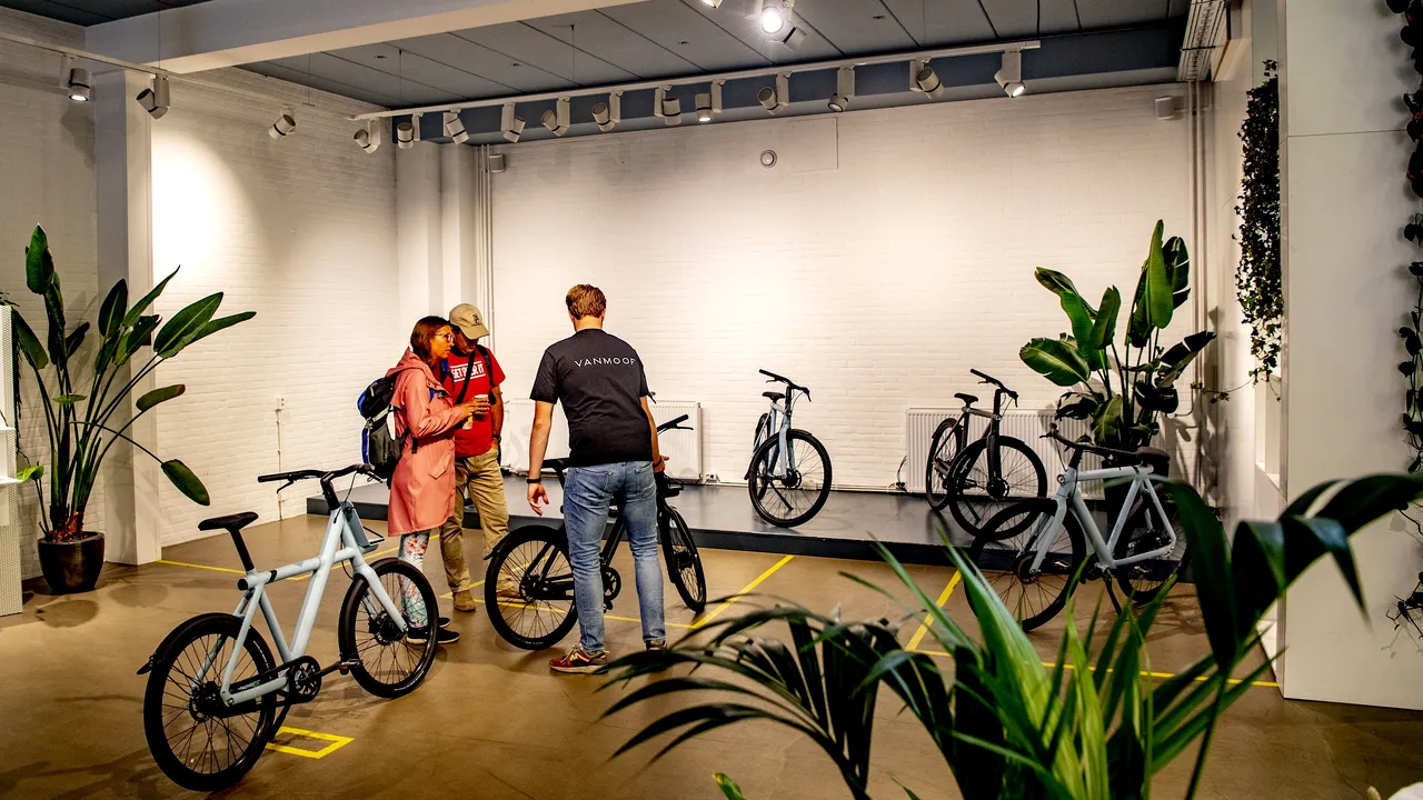 Bicicletele electrice: O nouă piaţă devine atractivă în pandemie