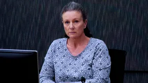 Eroare judiciară: o femeie considerată „cea mai odioasă criminală în serie”, eliberată după 20 de ani