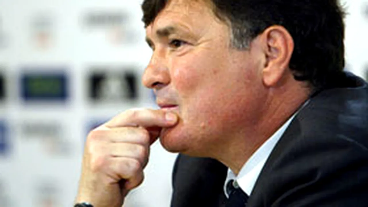 Jose Antonio Camacho este noul antrenor al echipei Benfica Lisabona