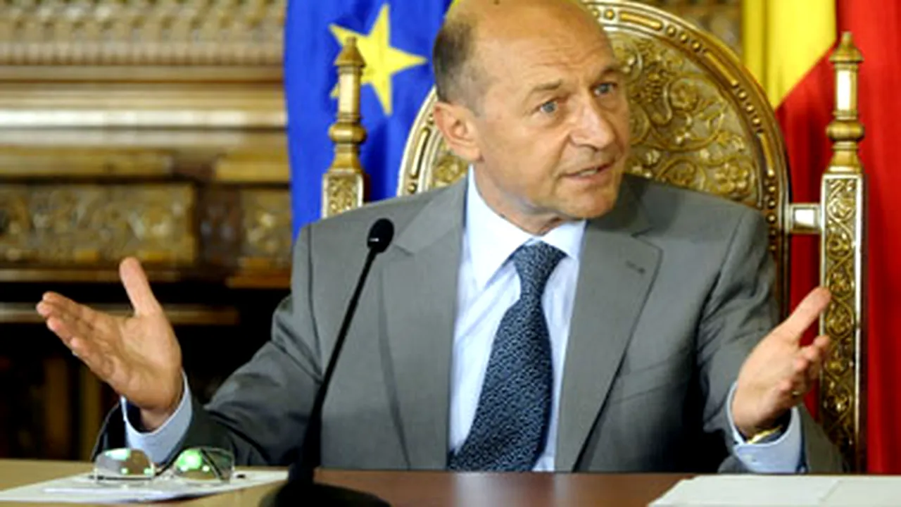 PSD: Singura criză pe care încearcă să o combată Băsescu este propria criză de imagine