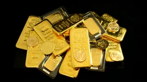 Prețul aurului a atins cel mai jos nivel din ultimele două săptămâni