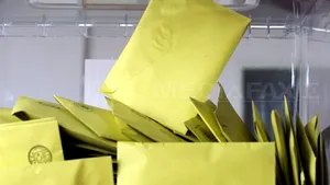 Mai multe persoane rănite şi alte 40 arestate în timpul unor incidente electorale în Turcia - VIDEO