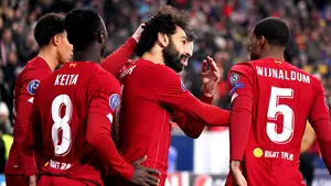 Doi fotbalişti români, în probe la Liverpool 