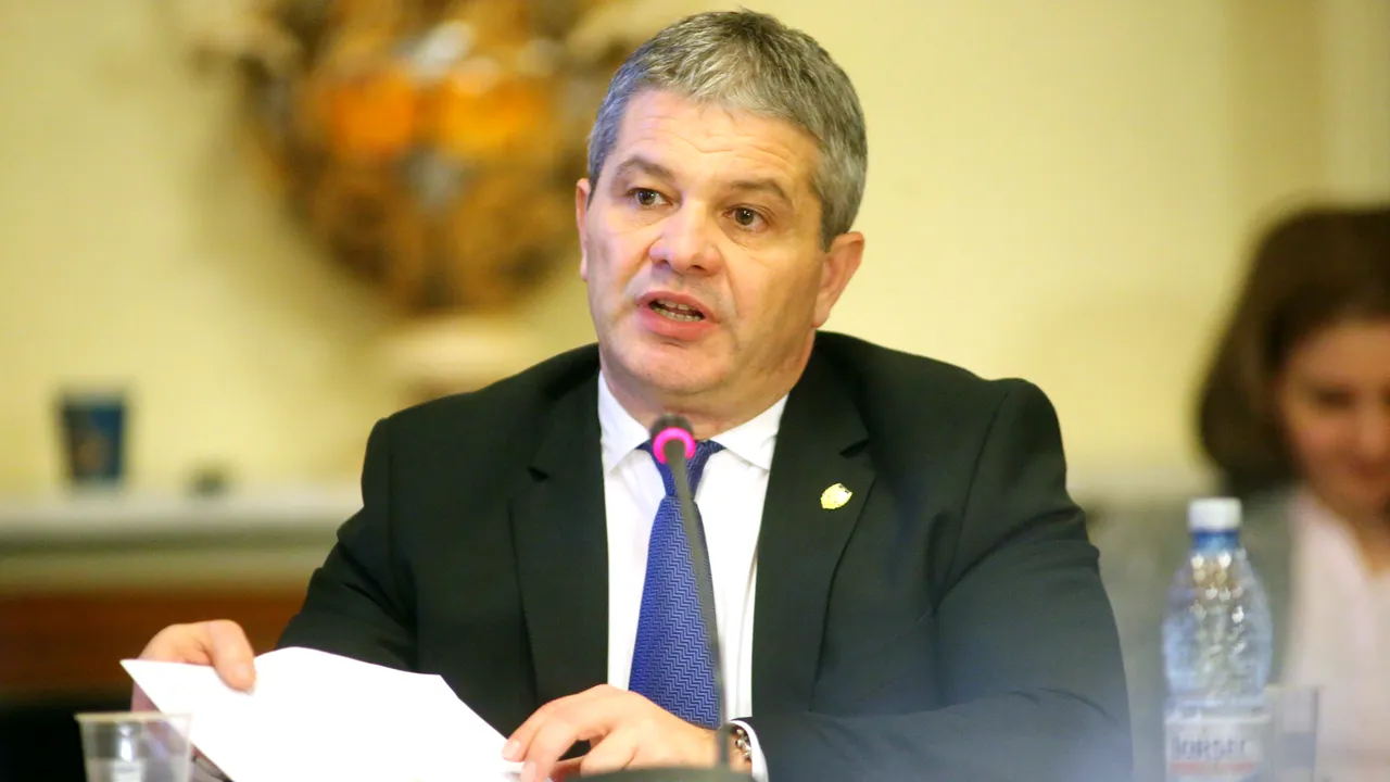 DNA cere din nou încuviinţarea Senatului pentru începerea urmăririi penale pe numele lui Bodog, fost ministru al Sănătăţii