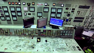 Inginer de la Exploatarea Minieră Roşia, BĂTUT de hoţii pe care i-a prins la furat/ Jefuitorii încercau să sustragă mai multe traverse metalice