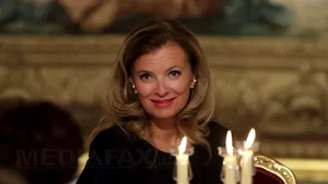 Valérie Trierweiler se va întâlni cu un cuplu de lesbiene în Africa de Sud