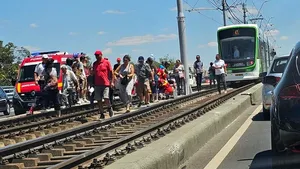 Motociclistul mort la Podul Grant avea permisul suspendat şi alte două dosare