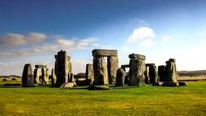 O echipă de cercetători susţine că a elucidat, în sfârşit, misterul structurii Stonehenge şi dezvăluie de unde provin pietrele