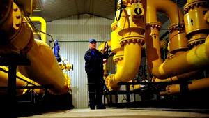 UE propune creşterea producţiei de gaz în patru ţări, între care şi România