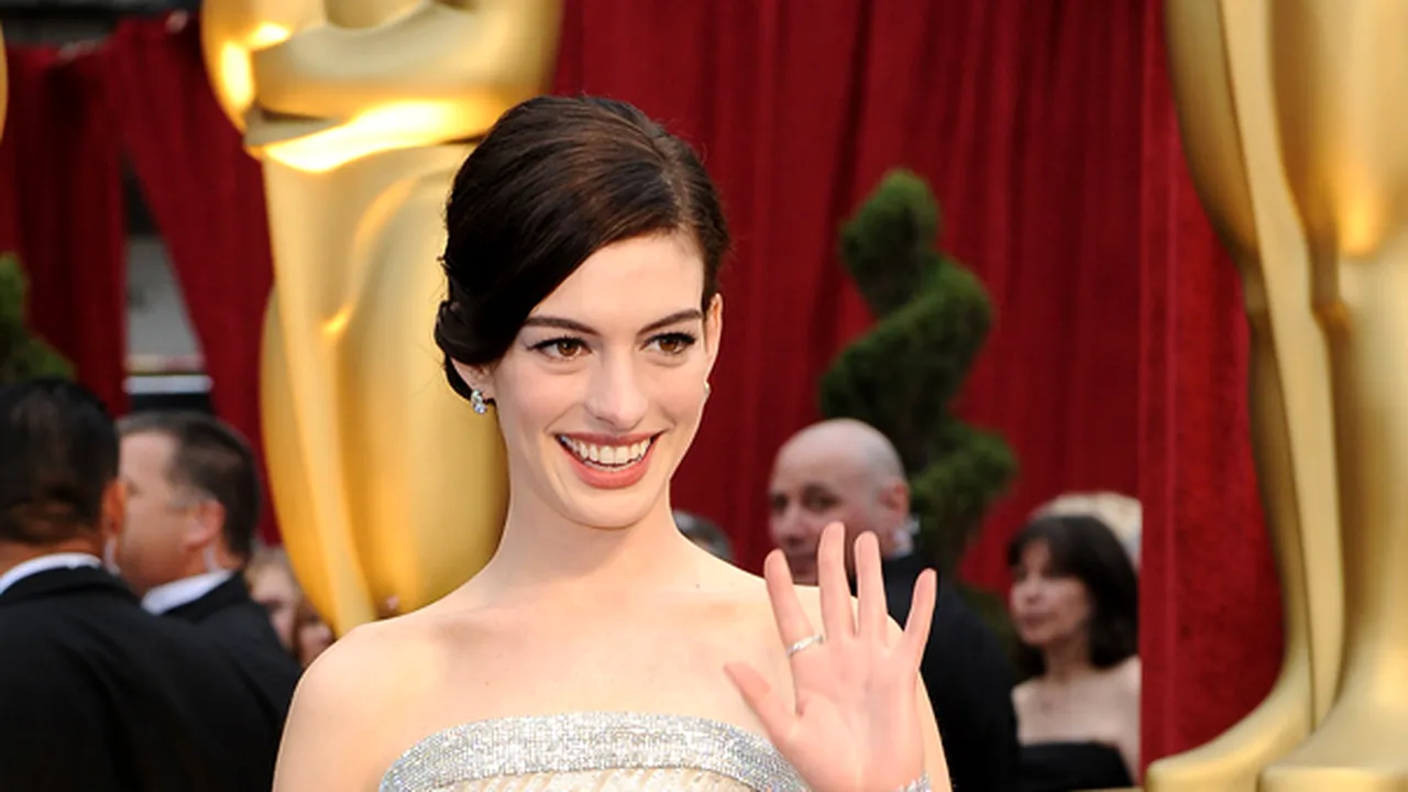 Anne Hathaway va anunţa nominalizările la premiile Oscar 2010