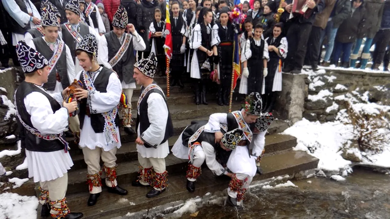 ”Udatul Ionilor”, un obicei vechi de peste o sută de ani, păstrat într-un sat din Sibiu
