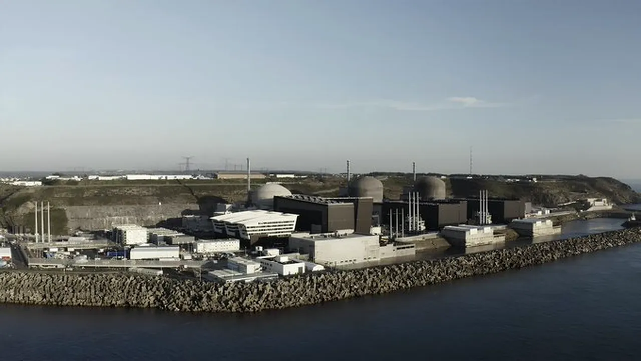 Cel mai nou reactor nuclear din Franţa s-a oprit automat la doar o zi de la prima pornire