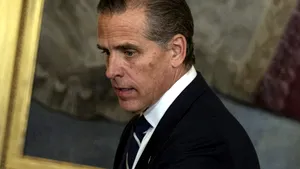 NYT: Hunter Biden, fiul fostului președinte american, implicat într-o tranzacție privind vânzarea terenului din jurul Ambasadei SUA în România
