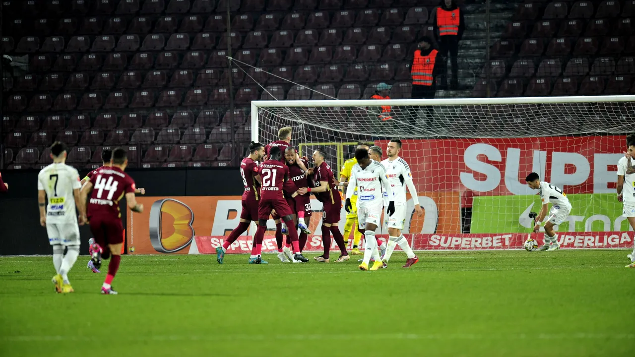 CFR se impune în derby-ul Clujului. Trei penalty-uri, gol cu călcâiul şi un debut la 14 ani în Superligă