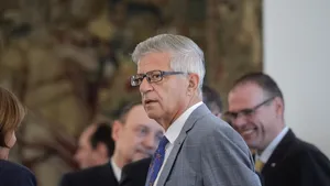 A murit Ioan Lascu, tatăl procurorului-şef DNA Laura Codruţa Kovesi