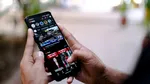 Comentarii incitatoare la ură, videoclipuri antisemite sau false. Platformele de socializare care eșuează să modereze conținutul