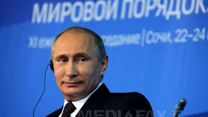 SONDAJ: Majoritatea ruşilor cred că presa străină îl critică pe Putin pentru a destabiliza ţara