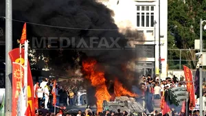Manifestaţii în semn de solidaritate cu protestatarii din Turcia la New York şi Atena