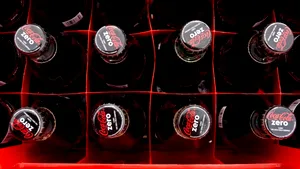 Coca-Cola ar putea rămâne fără un ingredient crucial din cauza crizei generate de coronavirus