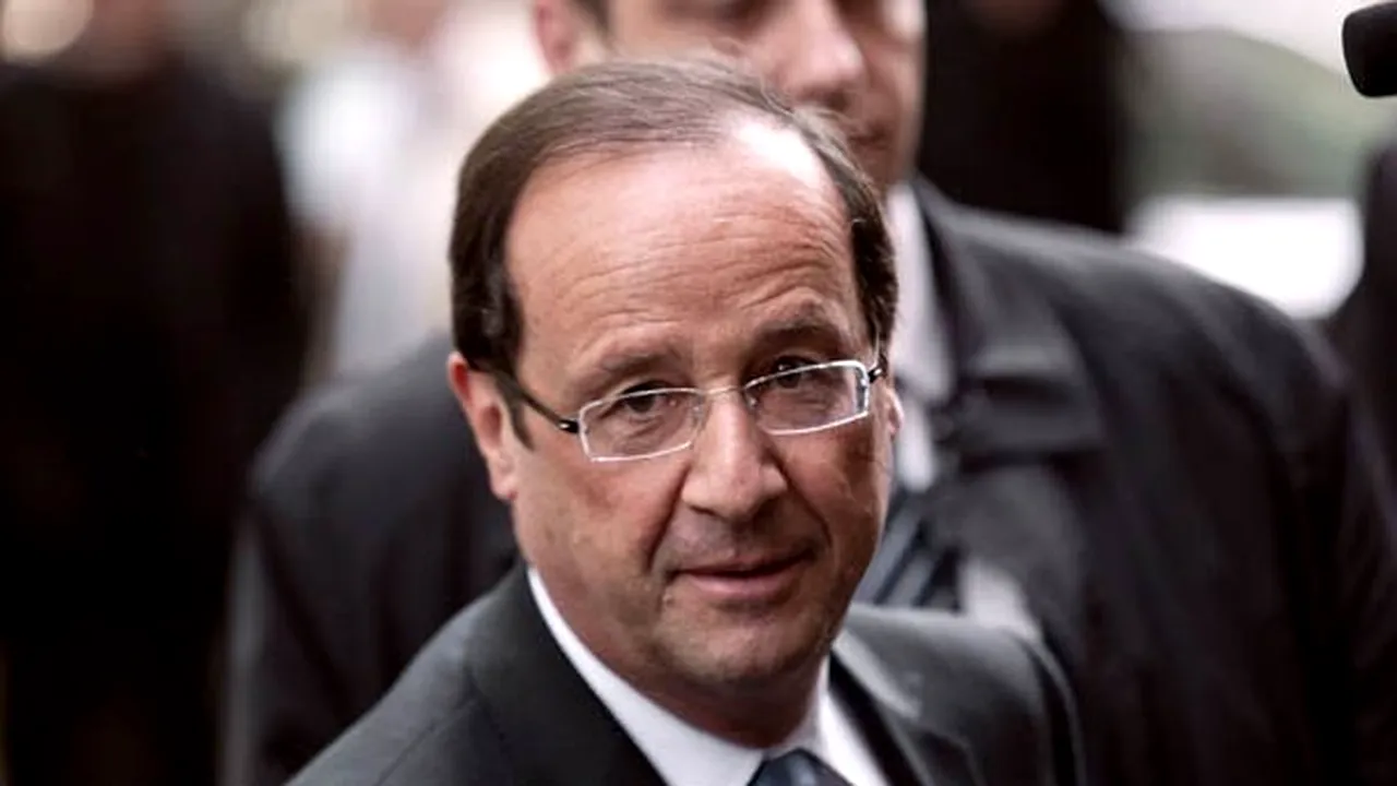 Hollande se abţine să îşi exprime preferinţa pentru vreunul dintre candidaţii la preşedinţia SUA