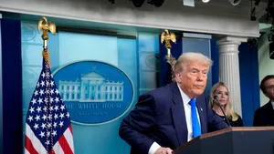 Proiectul fiscal al lui Trump a fost modificat și aprobat la limită de Senatul american