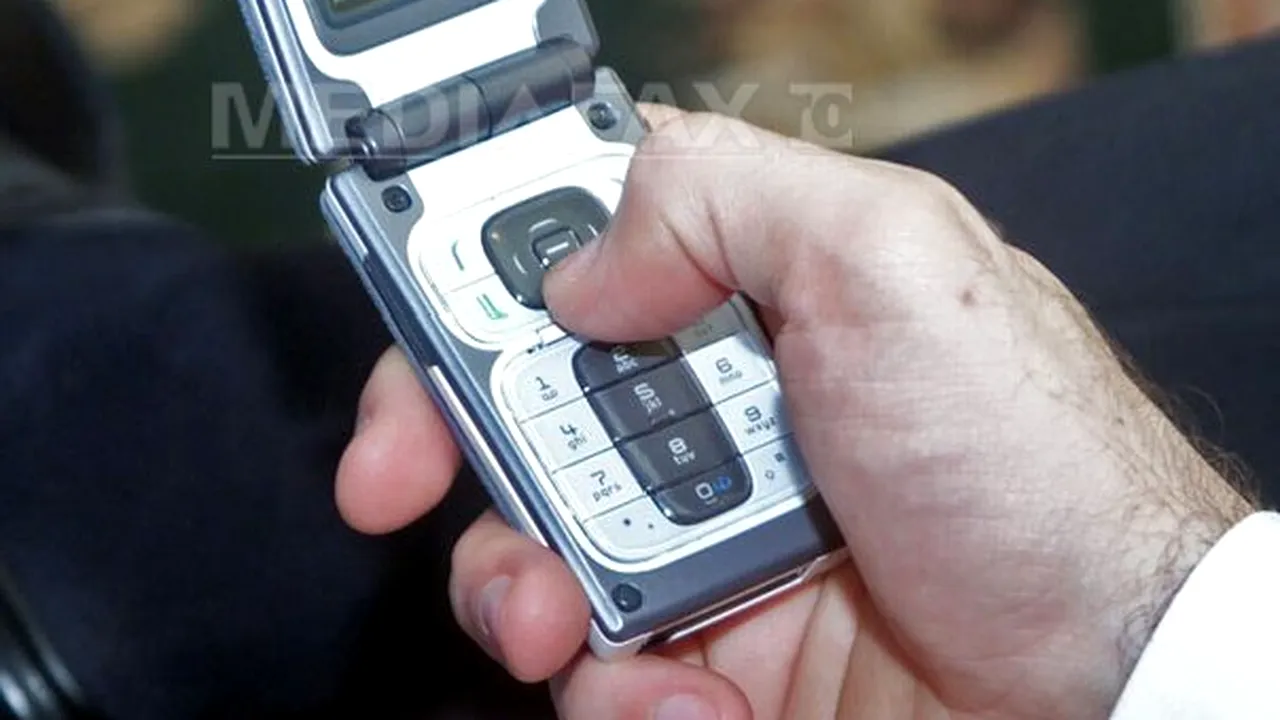 O femeie din Petroşani a fost înşelată prin telefon de trei ori în aceeaşi zi