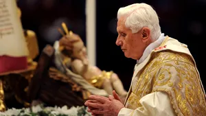Cotidianul Vaticanului denunţă 