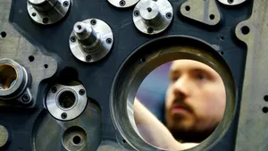 Prețurile producției industriale cresc cu 4,8% în noiembrie. Ce sectoare s-au scumpit