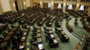Romania’s Senate Validates New MP Mandates