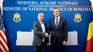 Ministrul Apărării Moşteanu şi reprezentantul SUA reafirmă cooperarea pentru securitatea Mării Negre