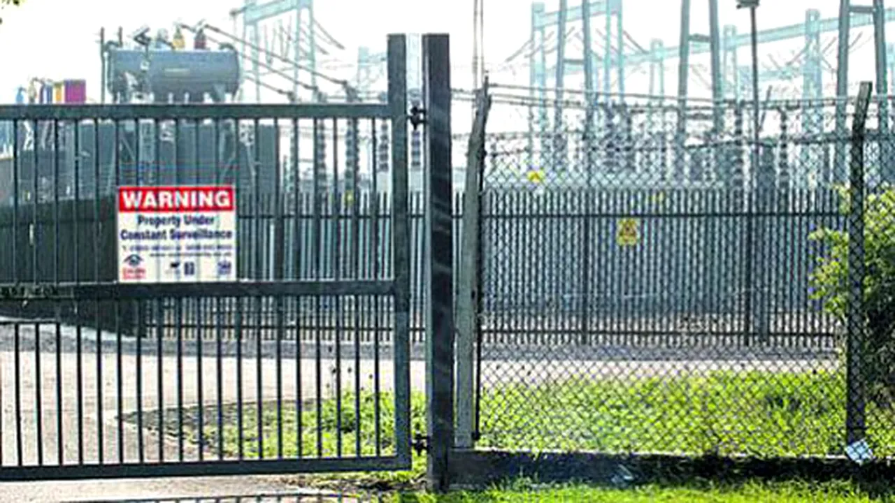 O grupare de români a fost pe punctul de a lăsa fără electricitate sute de mii de case britanice