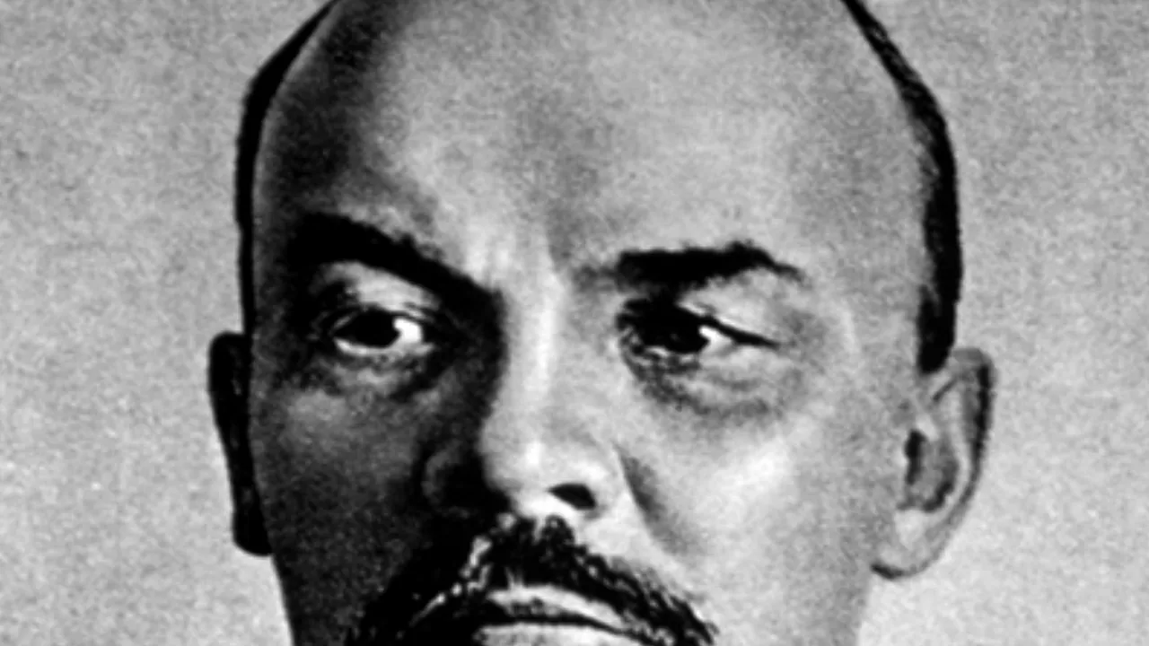 Ucraina a înlăturat de pe teritoriul său toate cele 1.320 de statui ale lui Vladimir Lenin